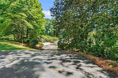LIFESTYLE & LOCATION!

If you've missed out on a property in - photo 22