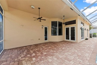 Beautifully appointed concrete block 3BR/3BA home with a split - photo 33