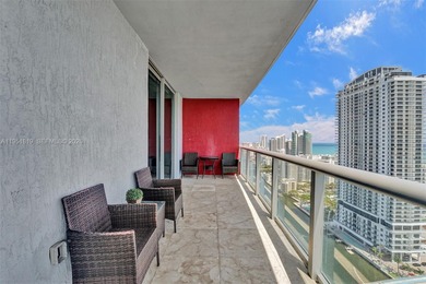 Stunning 3BED, 3BATH penthouse residence offering over 180?