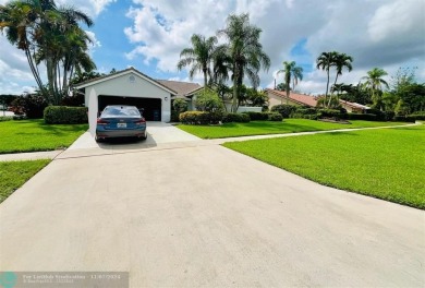 (private lake, pond, creek) Home For Sale in Boca Raton Florida