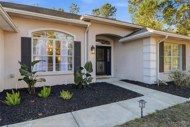 Welcome to this spacious 4-bedroom, 3 full bathroom home located - photo 4