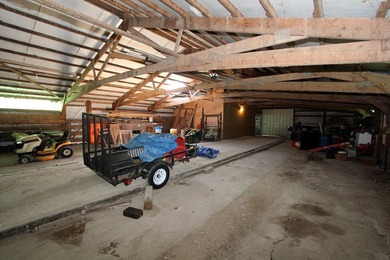 Bring your Chickens, Horses and Cows to this 5.72 acre Farmette! - photo 17