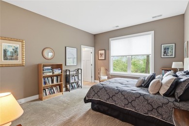 Welcome to this custom-built, quality 2015 residence perfectly - photo 24