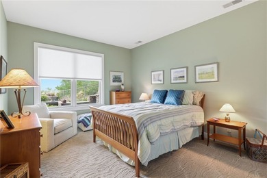 Welcome to this custom-built, quality 2015 residence perfectly - photo 27