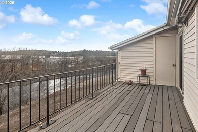 Welcome to easy riverfront living! This well-maintained - photo 27