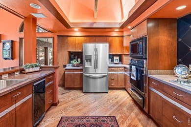 Welcome to a *Rare Find* in gated Fox Acres on 460 Acres w/13 - photo 28