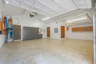 Welcome to a *Rare Find* in gated Fox Acres on 460 Acres w/13 - photo 48