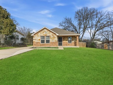 Lake Arlington Home For Sale in Fort Worth Texas