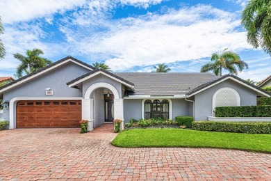 Stunning, fully renovated 4 BD, 2.5 BA residence situated on an - photo 1