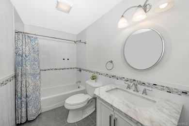 Welcome to your dream coastal retreat-Where style, comfort and - photo 21