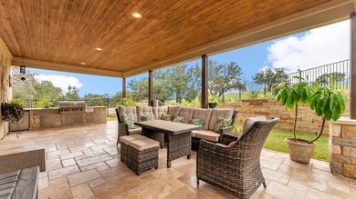 Nestled in a quiet cul-de-sac and overlooking the 7th hole of - photo 26