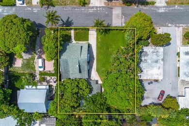 Set in the heart of West Palm Beach's historic Northwood - photo 3