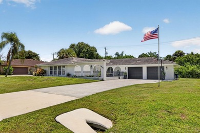 St. Lucie River Home For Sale in Stuart Florida