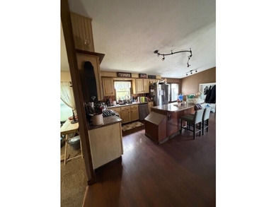 Charming Apple Valley residence on a generous half-acre lot - photo 12