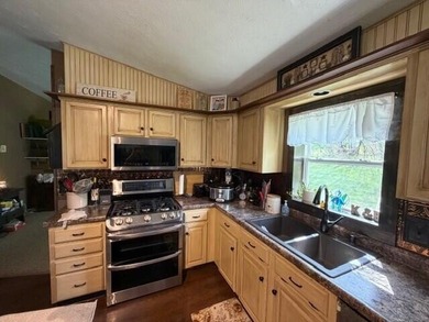 Charming Apple Valley residence on a generous half-acre lot - photo 13