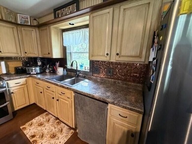 Charming Apple Valley residence on a generous half-acre lot - photo 14