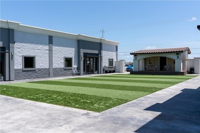 Great Opportunity to own the first plaza built in the London - photo 8
