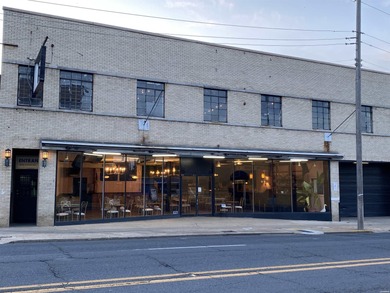 Heart of city & entry block to Downtown area with 22,000sqf of