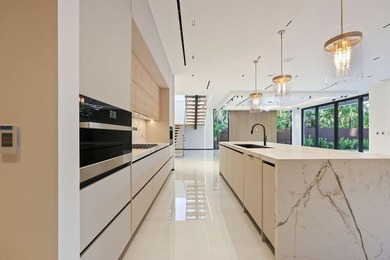 A refined take on modern luxury with fresh compositions enhanced - photo 8