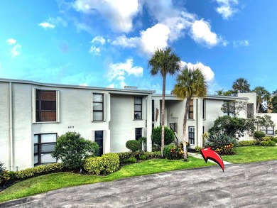 Wonderfully renovated 2 bedrooms, 2 bath condo unit in great - photo 2
