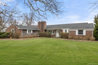 WATERFRONT HOME IN THE COVETED MAGOUN LANDING This is a - photo 1