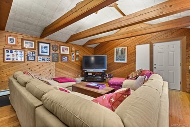 WATERFRONT HOME IN THE COVETED MAGOUN LANDING This is a - photo 9