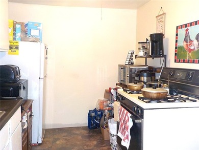 Welcome to this turn-key investment opportunity or owner - photo 11