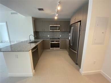 Experience the best of Downtown Doral in this beautiful - photo 3