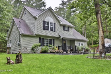 Lake Home For Sale in Dingmans Ferry, Pennsylvania