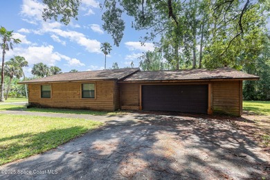 Welcome to your private slice of country paradise. Nestled on 39 - photo 1