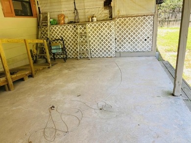 Adorable traditional home with double carport, fenced in - photo 22