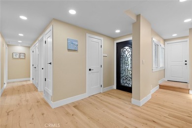GORGEOUS HOME ideally located on the border of Westminster and - photo 22