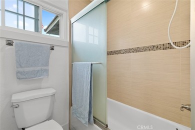 GORGEOUS HOME ideally located on the border of Westminster and - photo 25