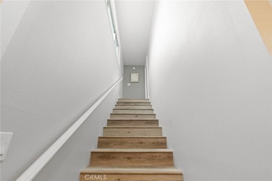 GORGEOUS HOME ideally located on the border of Westminster and - photo 36
