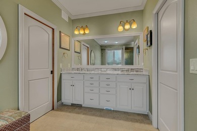 Luxury Mississippi Riverfront Home - Offered for the First Time - photo 37