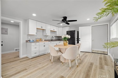 GORGEOUS HOME ideally located on the border of Westminster and - photo 39