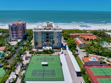 Marco Island Lake Area Condo For Sale in Marco Island Florida