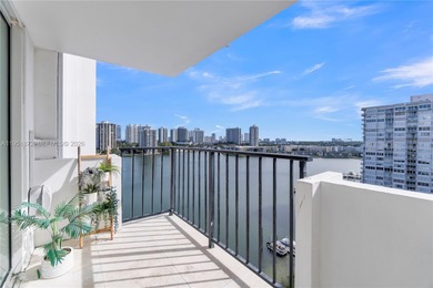 Little Maule Lake Condo For Sale in Aventura Florida