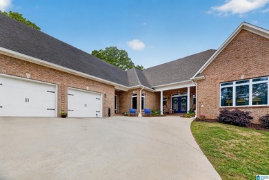 PRICE REDUCTION AND NEW ROOF!!! MOTIVATED SELLERS! BRING OFFER! - photo 3