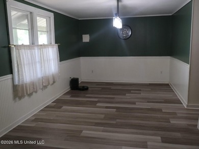 Priced to sell! As -is! $129.900 Just 4 blocks from the beach - photo 4
