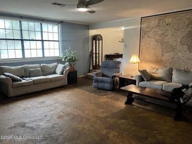 Priced to sell! As -is! $129.900 Just 4 blocks from the beach - photo 7