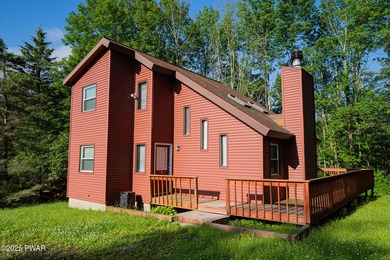 Brooks Lake  Home For Sale in Lake Ariel Pennsylvania