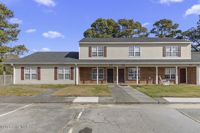 New River Townhome/Townhouse For Sale in Jacksonville North Carolina