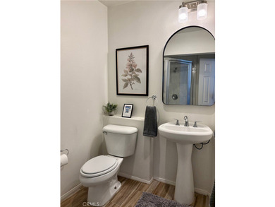 Beautiful 4-bedroom, 3-bath single-family home in a desirable - photo 9