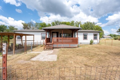 Grand Lake O the Cherokees Home Sale Pending in Grove Oklahoma