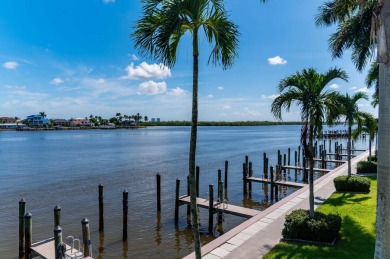 Marco Island Lake Area Condo For Sale in Marco Island Florida