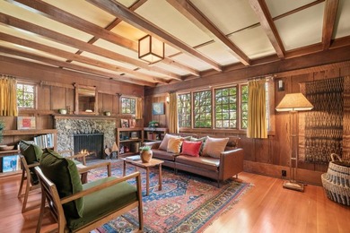 Rich in character & timeless appeal, this Arts & Crafts-style - photo 9