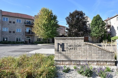 Florence Lake Condo For Sale in Okauchee Wisconsin