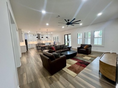 Welcome to Southern Charm! This 5 bedroom, 4 bath home has all - photo 13