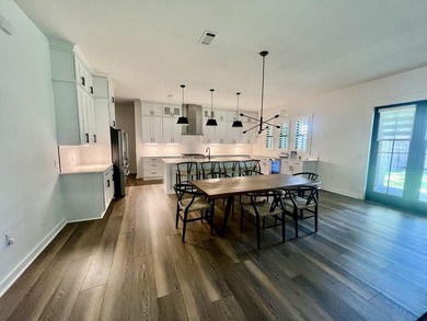 Welcome to Southern Charm! This 5 bedroom, 4 bath home has all - photo 17